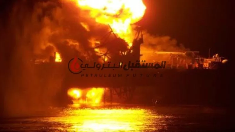 البترول تسيطر على حريق محدود بمولد إحدى الحفارات