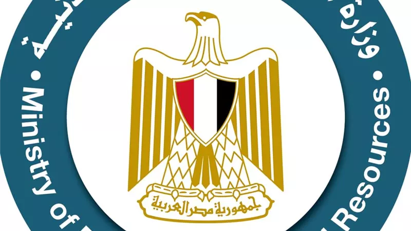 عاجل: وزارة البترول تُعيد الصلاحيات لرؤوساء الهيئة والقوابض والشركات