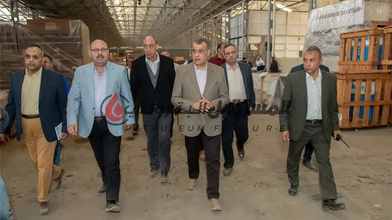 وزير الدولة للإنتاج الحربي يتفقد شركة شبرا للصناعات الهندسية