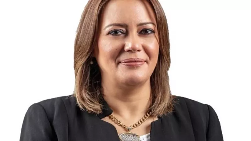 سيدة من القطاع..رشا رمضان سندريلا البترول