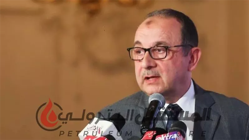 وزير قطاع الأعمال العام يستعرض ملامح استراتيجية الوزارة في تحول الطاقة وتحقيق الاستدامة
