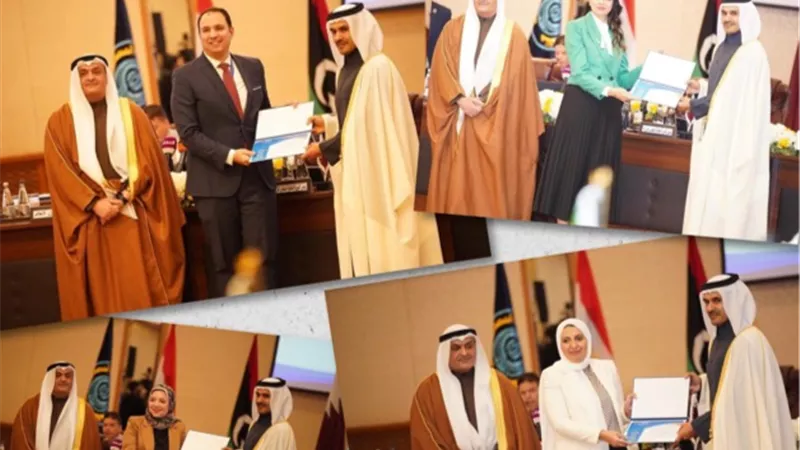 فوز فريق عمل إيجاس بالجائزة العلمية لمنظمة أوابك