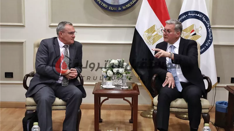 وزير البترول يبحث مع كايرون توسعة أعمالها فى مصر وضم مناطق امتياز جديدة