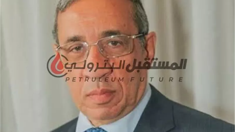 خالد الغزالي يقدم روشتة لجعل قطاع البترول هو القلب النابض