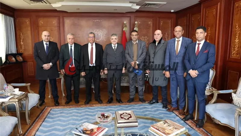الفريق ربيع يبحث سبل التعاون المشترك مع وفد شركة إعمار ليبيا القابضة و ممثلي عدد من الموانئ الليبية 