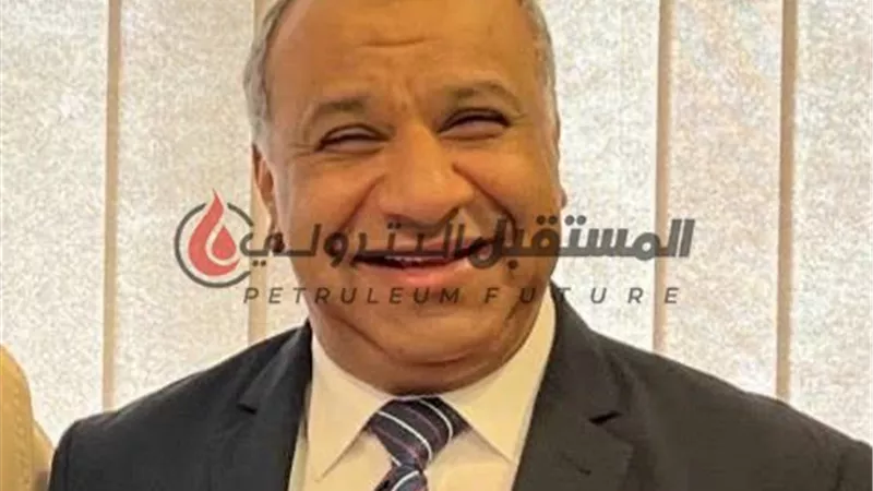شخصيات..أشرف بهاء الرجل الذي يغرد وحيداً 
