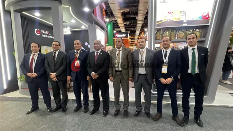 أشرف بهاء يزور جناح النيل لتسويق البترول في معرض إيجبس 2025