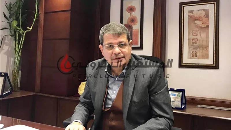 شخصيات: آهٍ لو عاد عمرو مصطفى مرة أخرى !