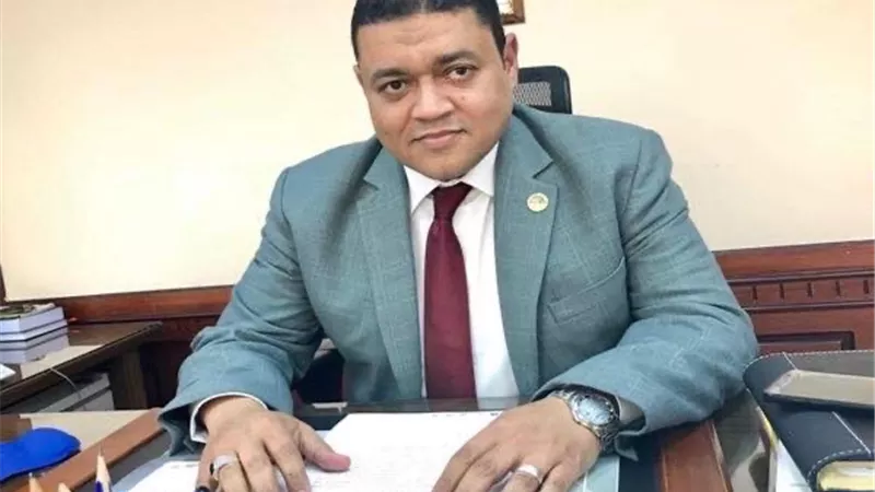 ماذا تعرف عن المهندس ياسر صلاح رئيس شركة فجر للغاز ؟
