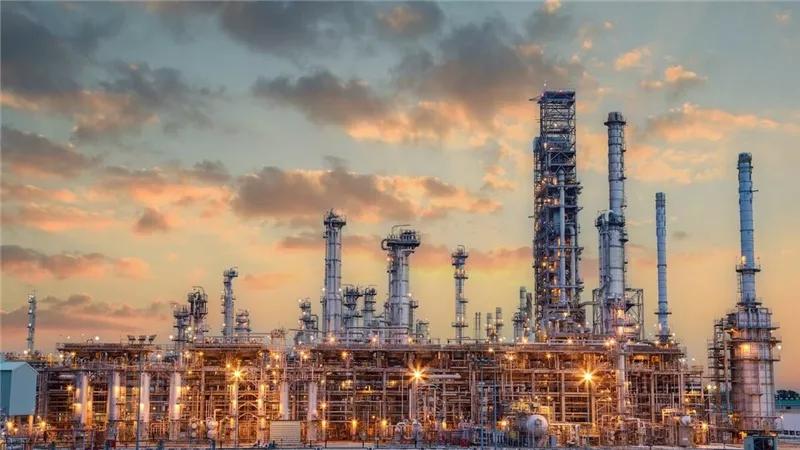 تعرف على أكبر الدول العربية المستوردة للنفط الروسي في أغسطس 2025