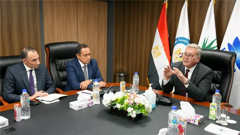 هل كانت زيارة الوزير لمقر الشركة الفرعونية مفاجئة؟