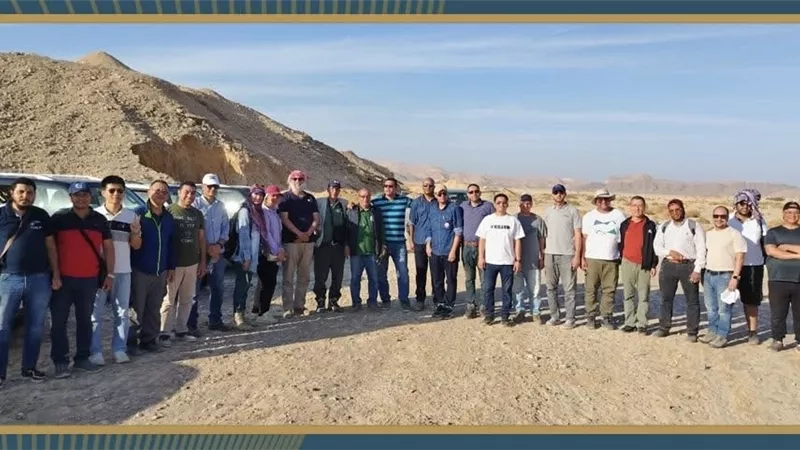رحلة جيولوجية استكشافية لشركة جنوب الوادي بالتعاون مع الجمعية المصرية لاستكشاف البترول وأساتذة الجامعات