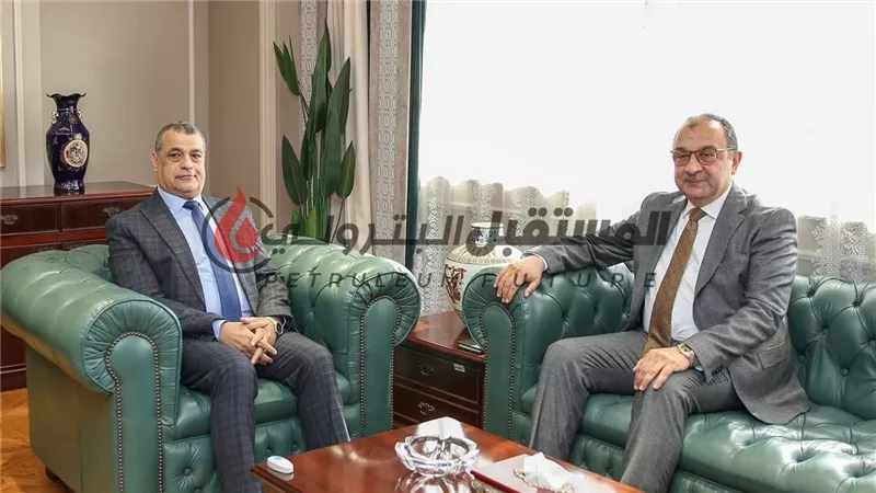 وزيرا قطاع الأعمال العام والإنتاج الحربي يبحثان تعزيز التعاون المشترك 