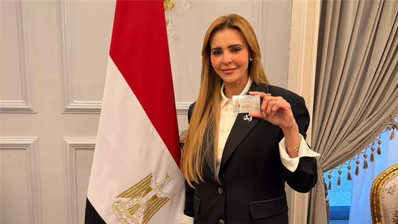 مروة حسين بريص تتسلّم كارنية عضوية مجلس النواب
