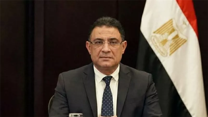 رئيس الوزراء يصدر قرارًا بتعيين حمدي بدوي مساعدًا لرئيس الهيئة العامة للرقابة المالية