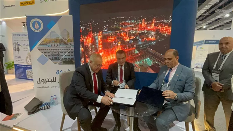 النصر للبترول توقع مذكرات تفاهم مع شركات SONIC و Perkers و Intercom فى إيجبس 2026