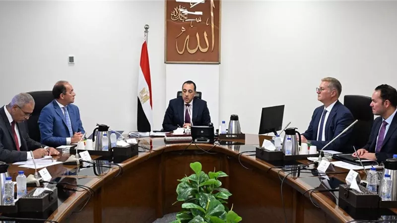 رئيس الوزراء يتابع جهود زيادة المخزون الاستراتيجي من المنتجات البترولية