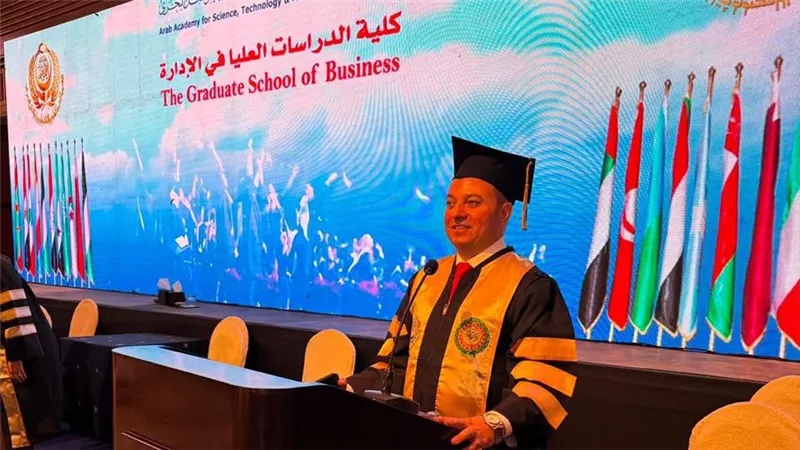 الأكاديمية العربية تمنح عدنان طاهر درجة الدكتوراه في الإدارة الاستراتيجية