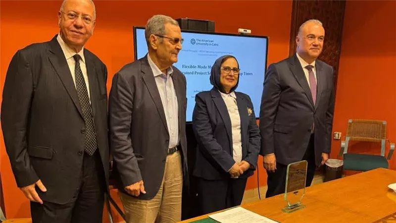 بحضور قيادات البترول: صافيناز الداودي تحصل على الدكتوراه من الجامعة الأمريكية