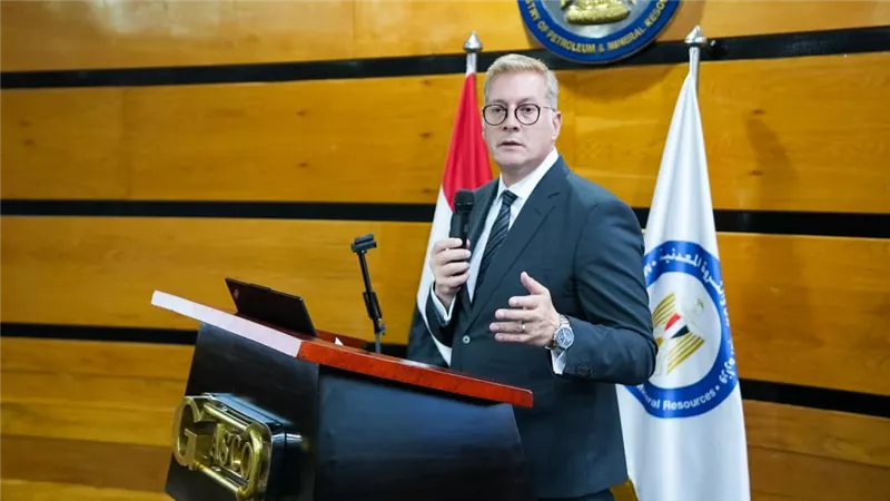 كريم بدوي : تصفير مستحقات الشركاء نقطة تحول لزيادة الاستثمارات والإنتاج واستعادة معدلات إنتاج البترول والغاز