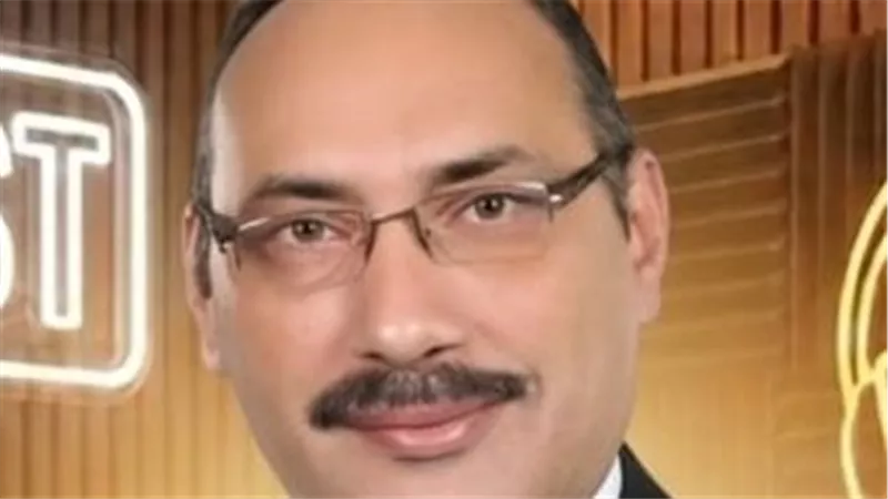 هشام عياد يكتب: حبر على خط النار..