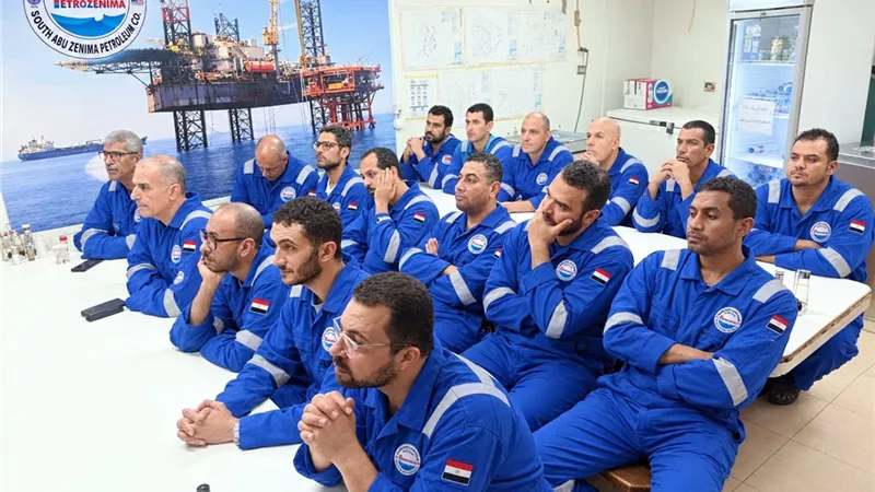 شركة بترول جنوب أبو زنيمة تنظم ندوة تثقيفية حول أهمية السلامة والصحة المهنية تحت شعار «بلاغك يفرق»