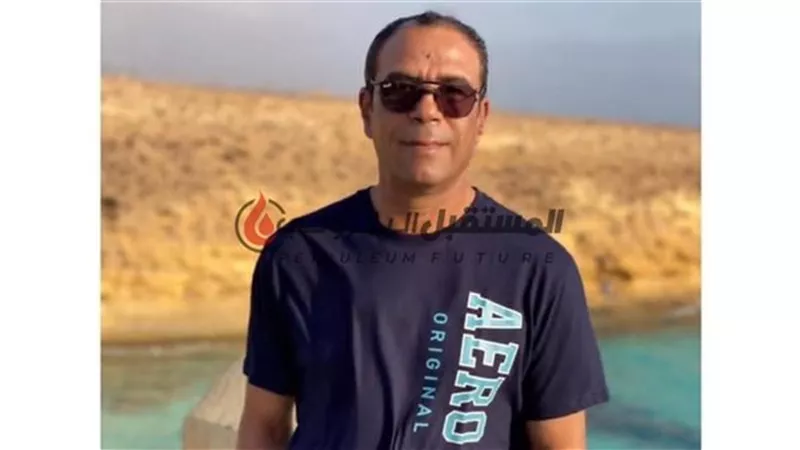 سمير الليثي يغادر المستشفى ويوجه الشكر لقيادات البترول